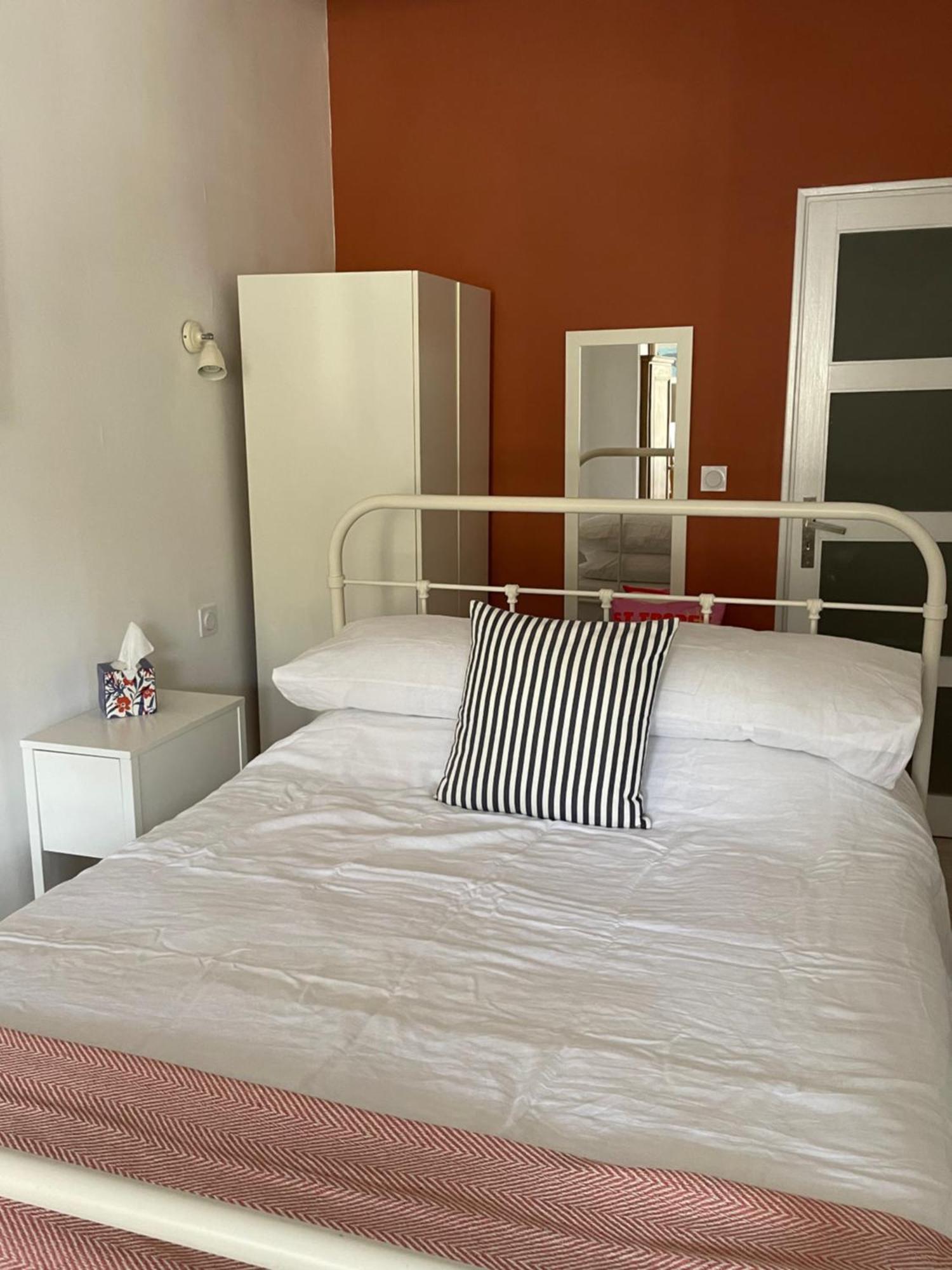Appartement Au Port Dinan Exterior foto